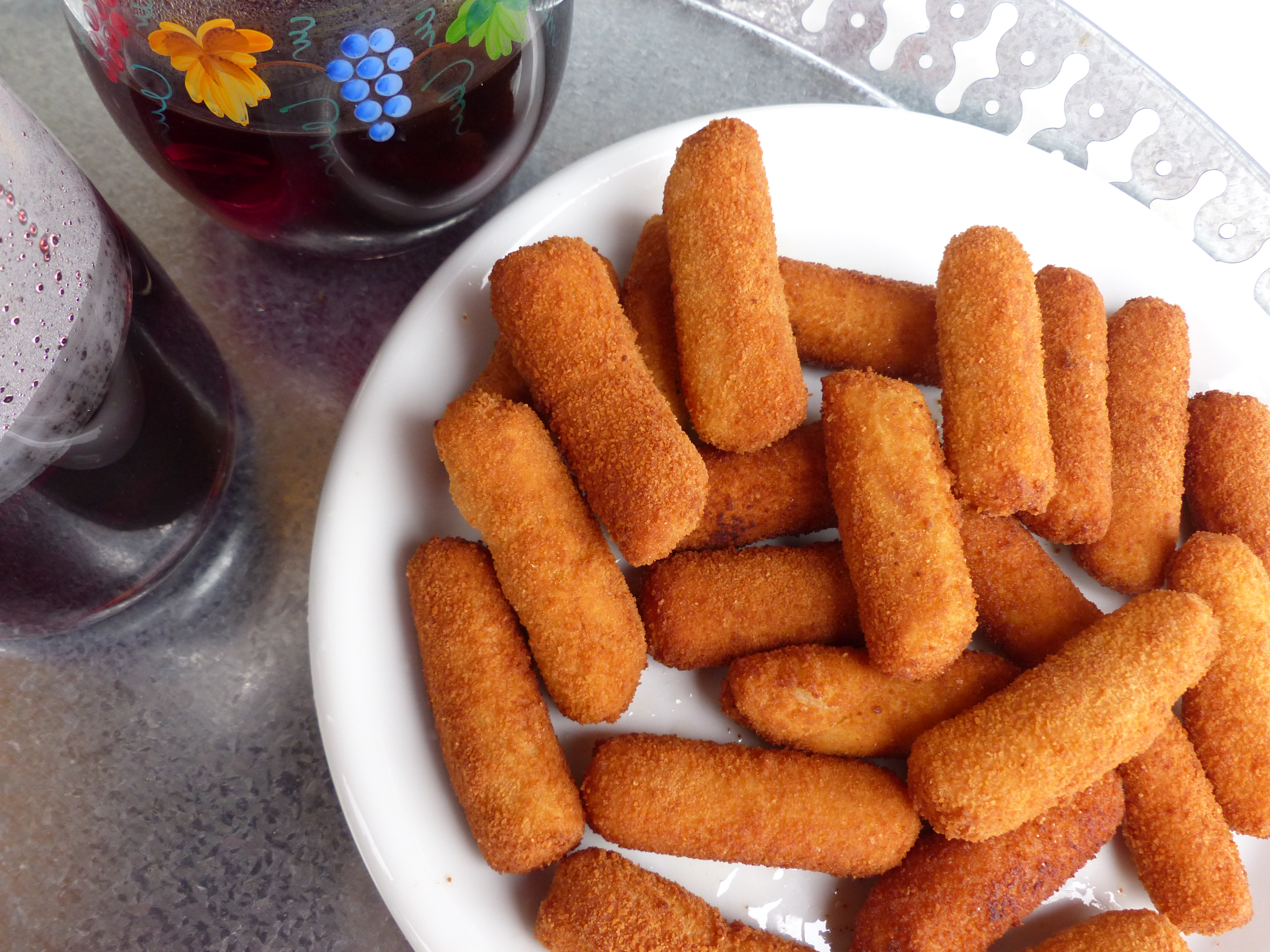 Weinnudeln bzw. Grießnudeln, Weinpaunzen