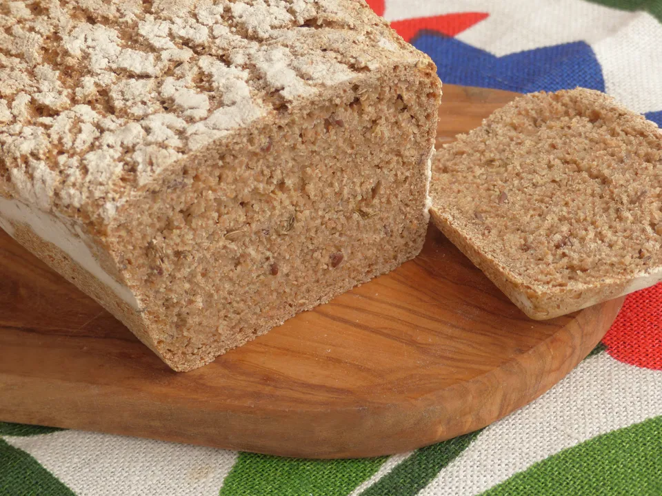 Dreikornbrot für den Alltag