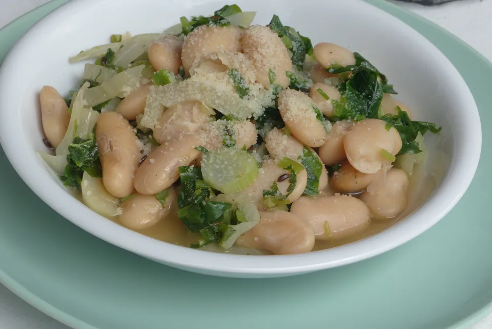 Bohnen mit Knollenfenchel u. Grünzeug