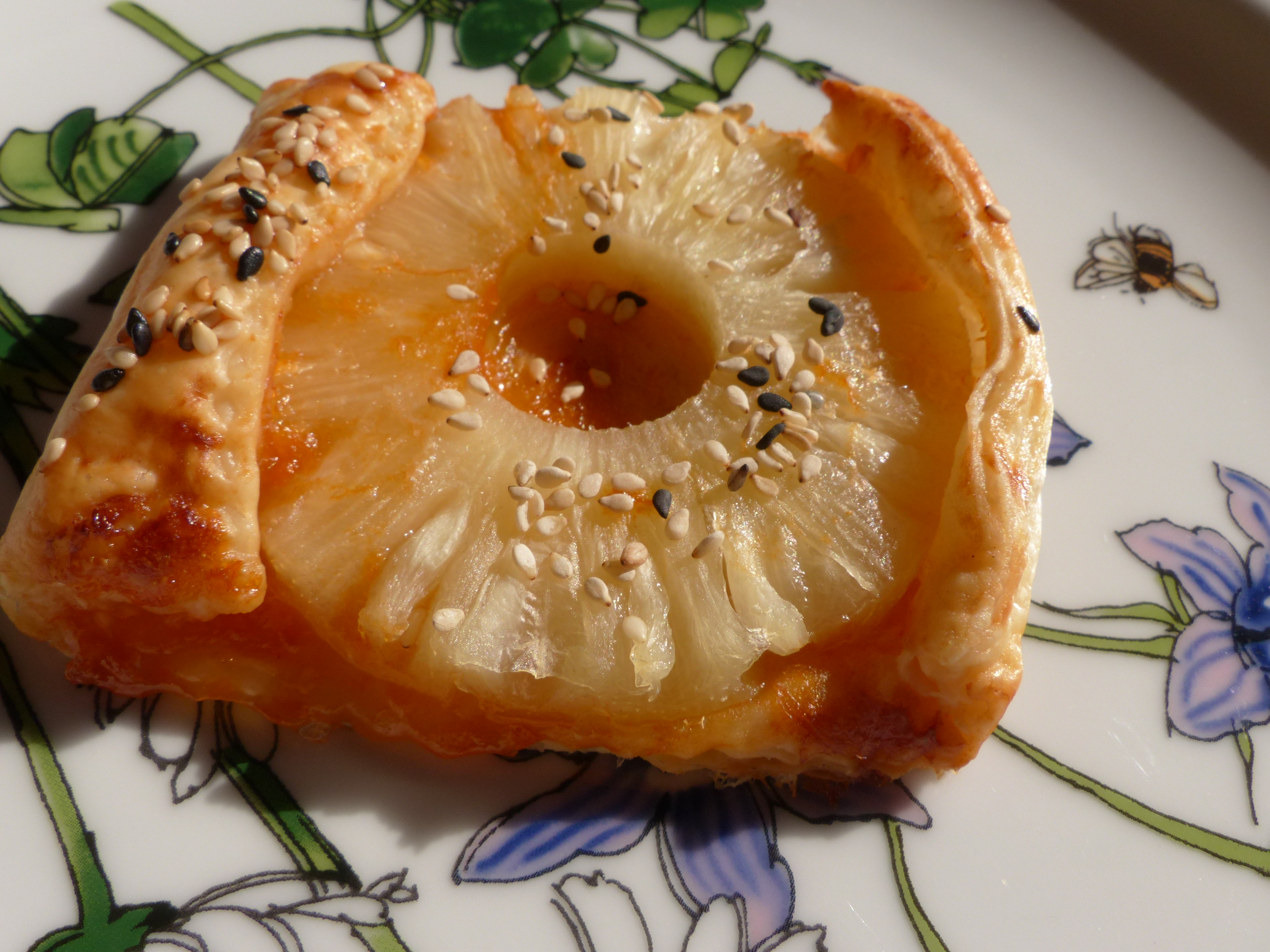 Ananas-Küchlein, knusprig, schnell