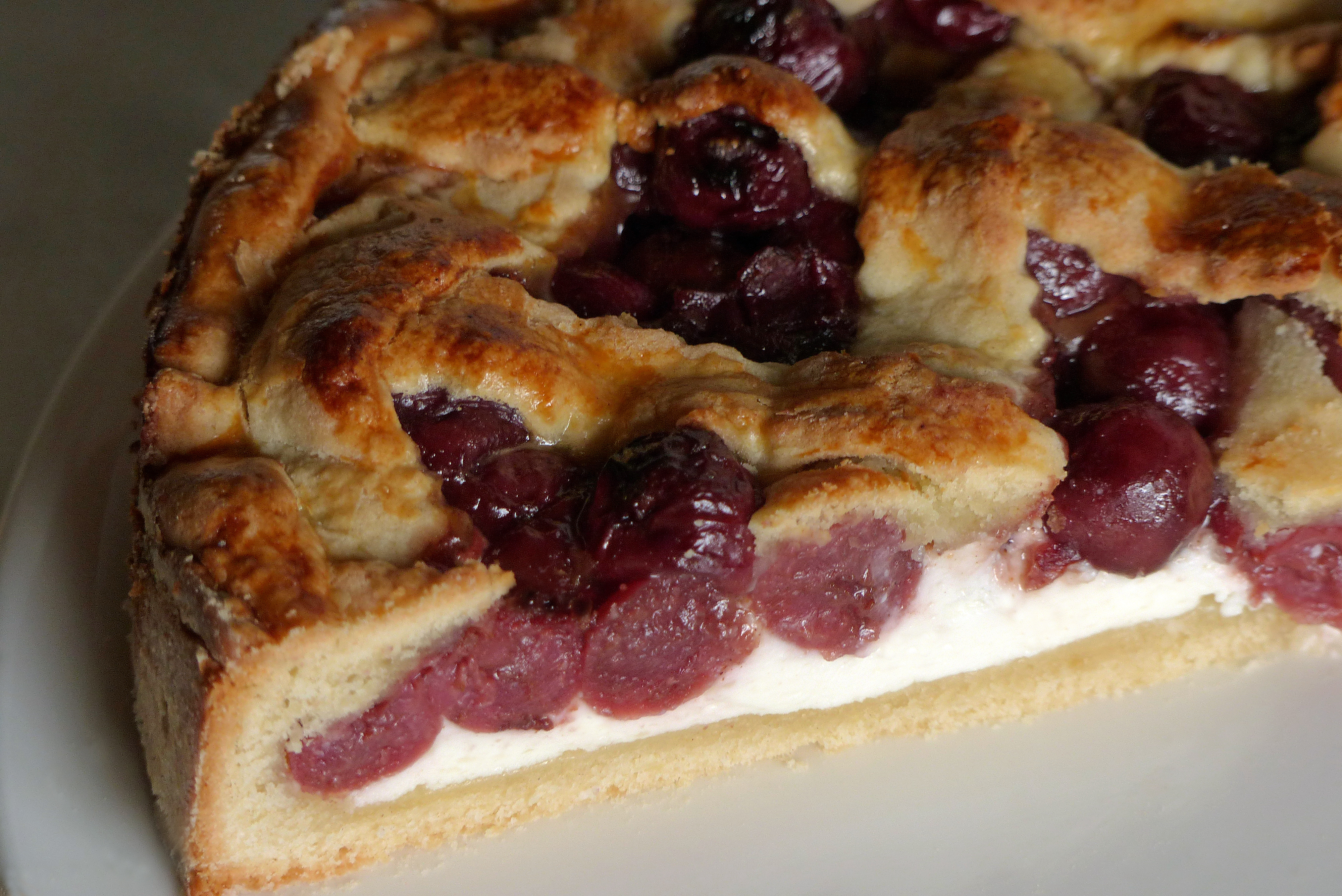 Mürbteigkuchen mit Teiggitter