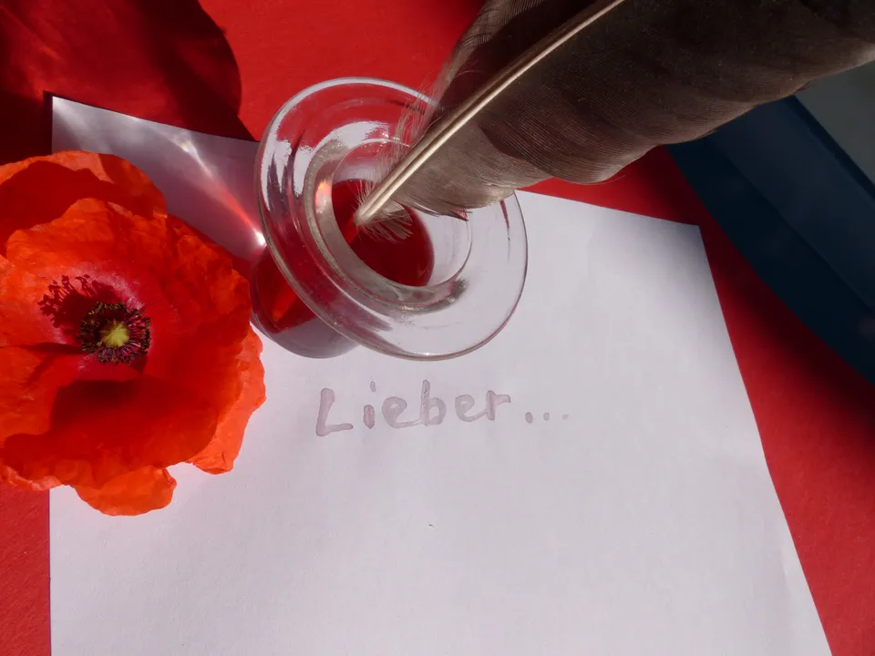 Tinte aus Klatschmohnblüten