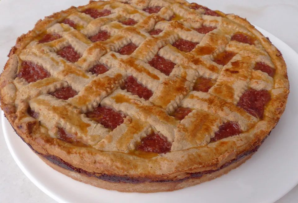 Mürbteigkuchen mit Teiggitter