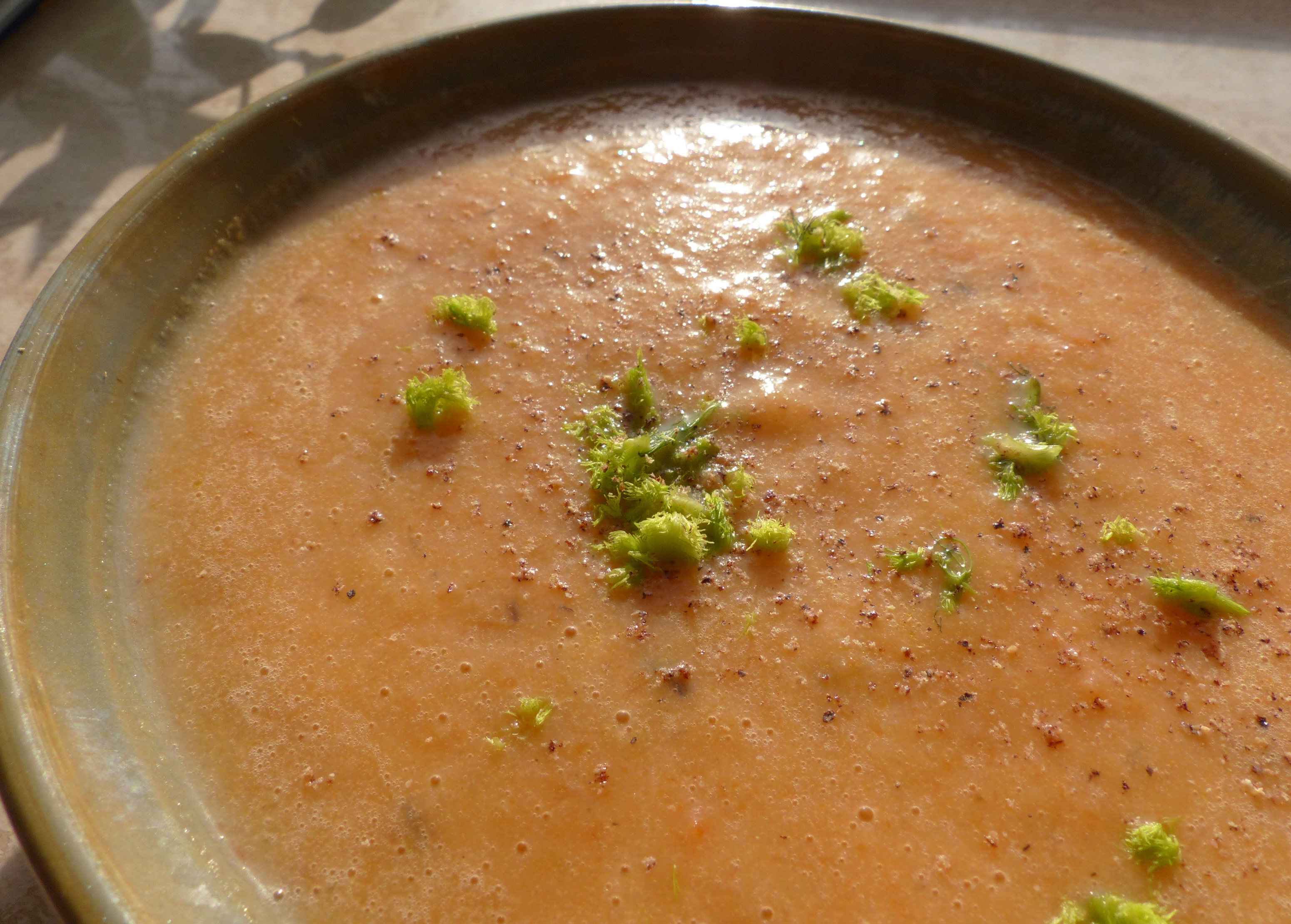 Pastinakensuppe mit Karotten