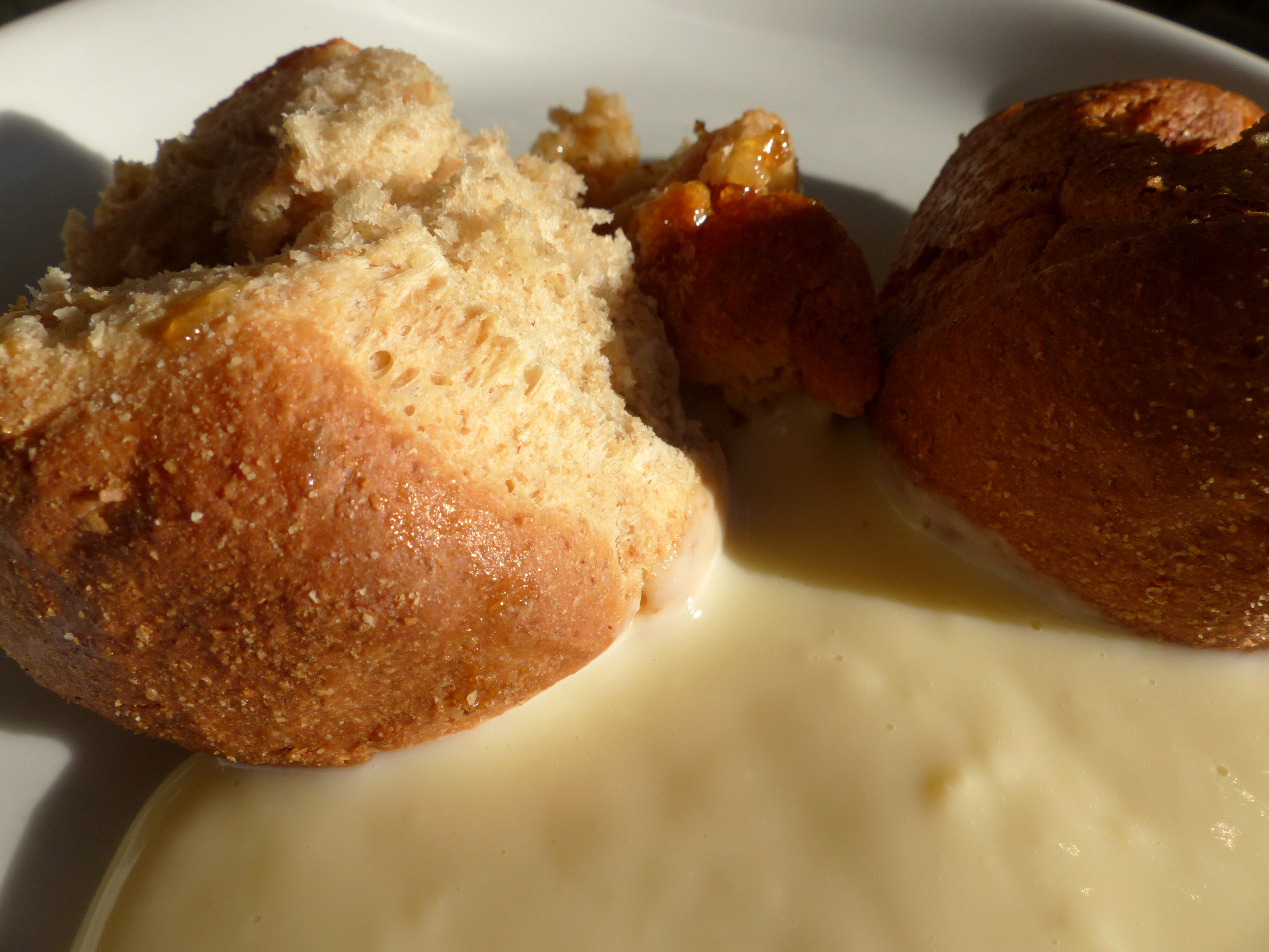 Wuchteln, Buchteln, Rohrnudeln