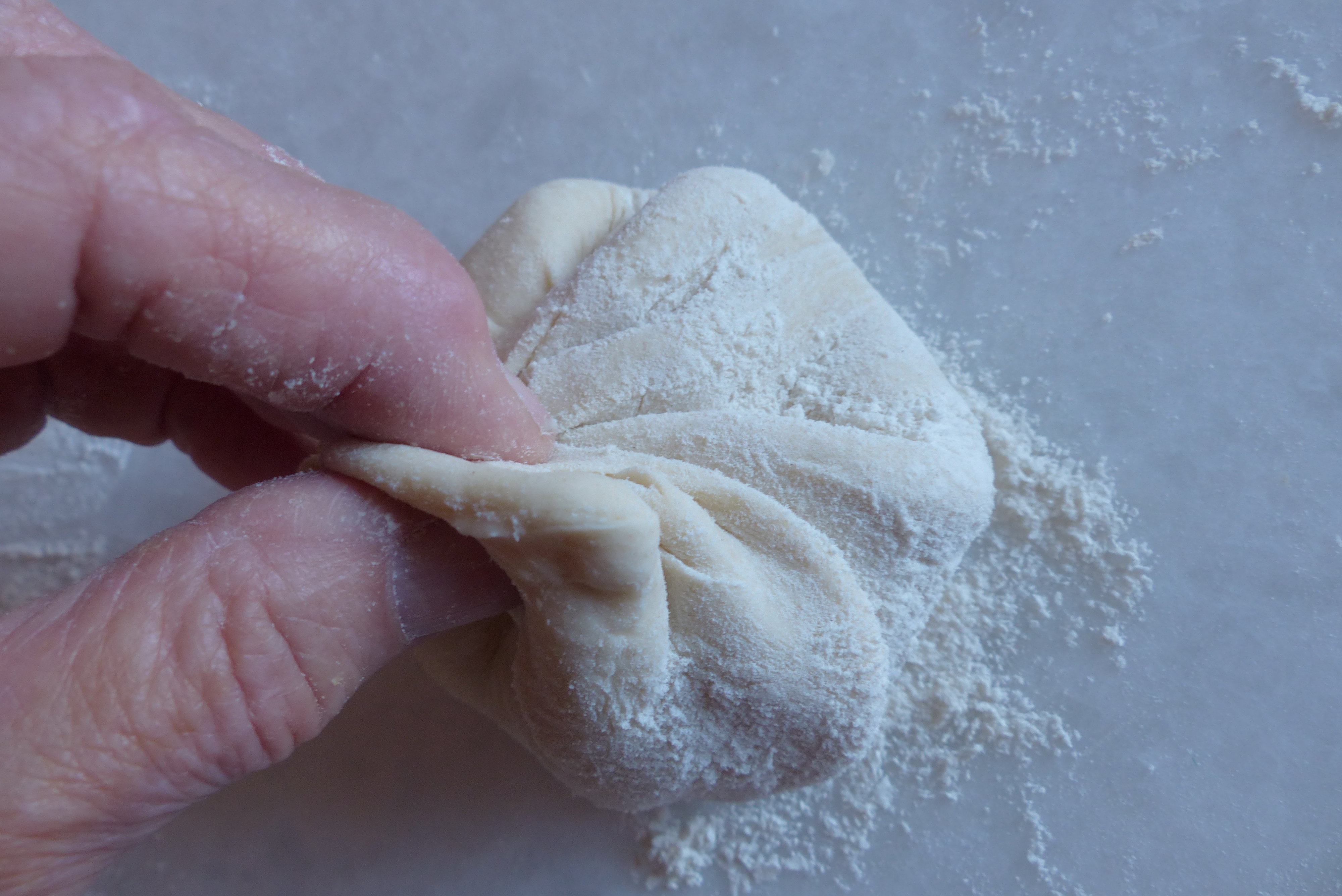 <p>Das Häufchen Weichkäse lässt sich problemlos einpacken.</p>