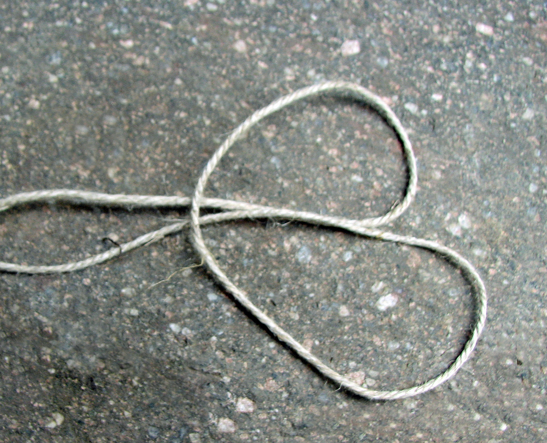 Kräuter  in  Büscheln  trocknen