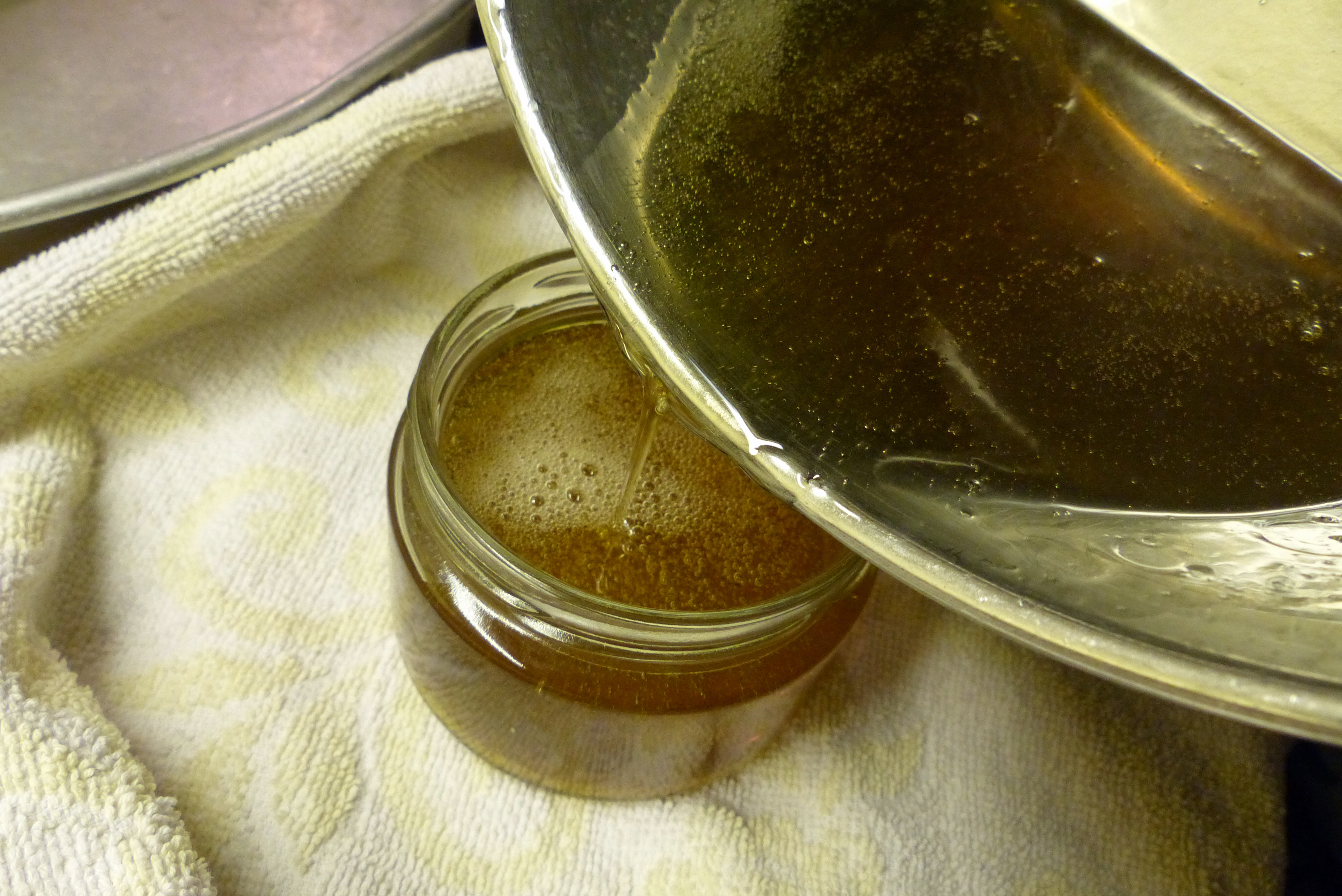 Löwenzahnhonig, traditionell