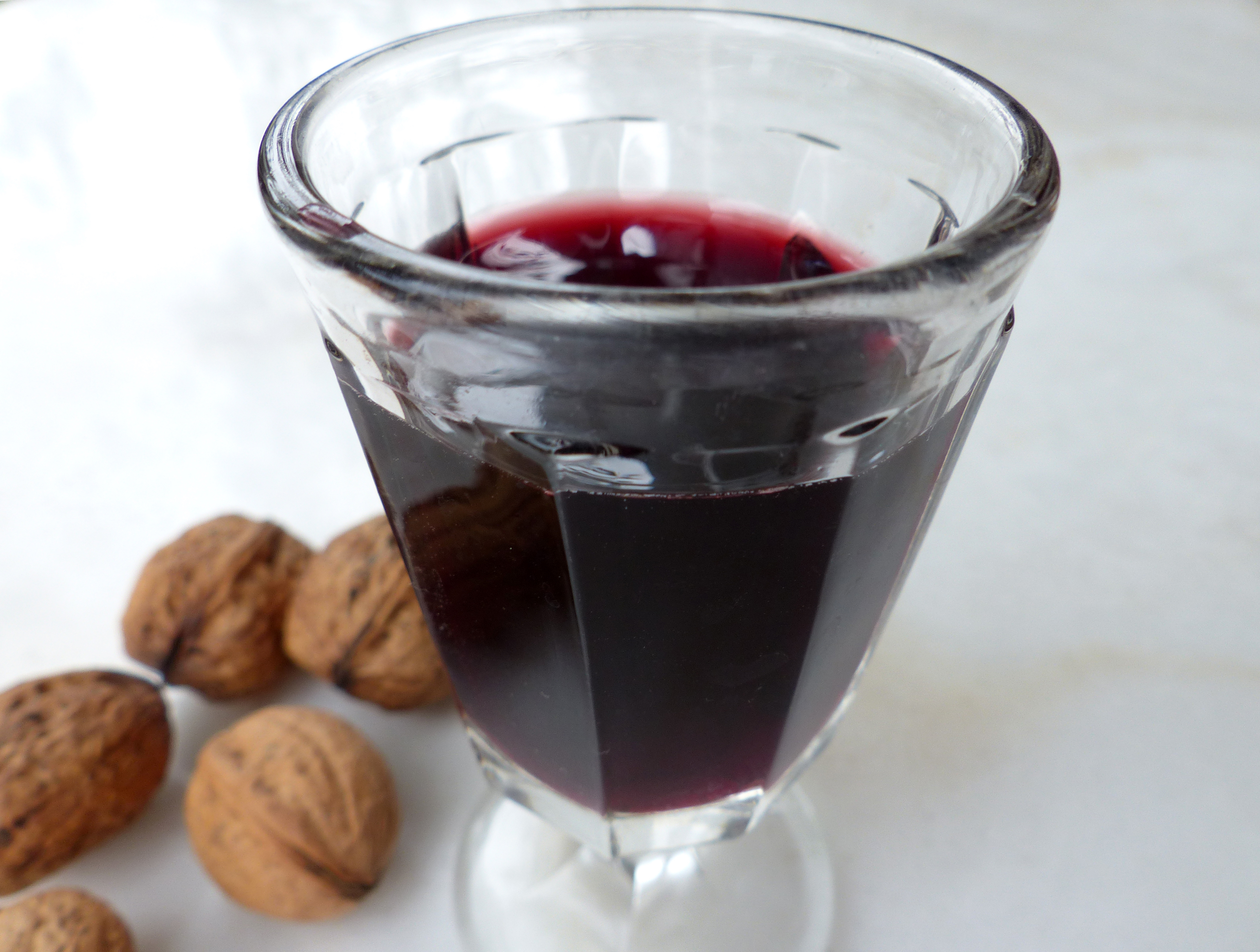 Nussschnaps, Nusslikör